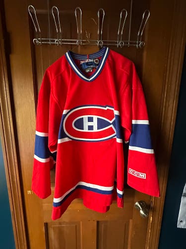 Medium Montreal Canadians CCM Jersey (Used)