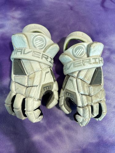 White Maverik M5 Lacrosse Gloves (Used)