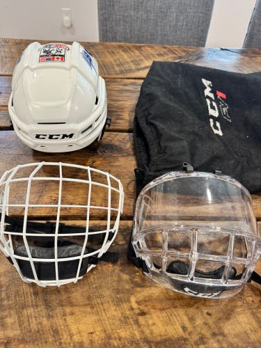 Small CCM Tacks 910 Helmet (Used) includes cage and shield
