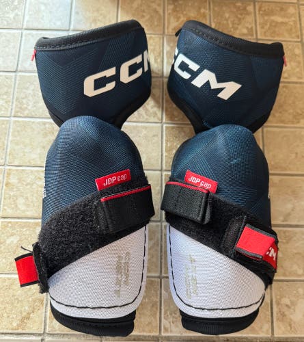 Junior Medium CCM Next Elbow Pads (Used)