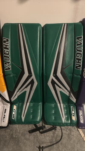 34 +1 Vaughn SLR4 Pro Carbon Regular Goalie Full Set (New)