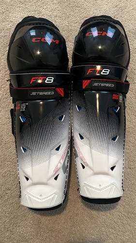 CCM JetSpeed FT8 15" Shin Pads