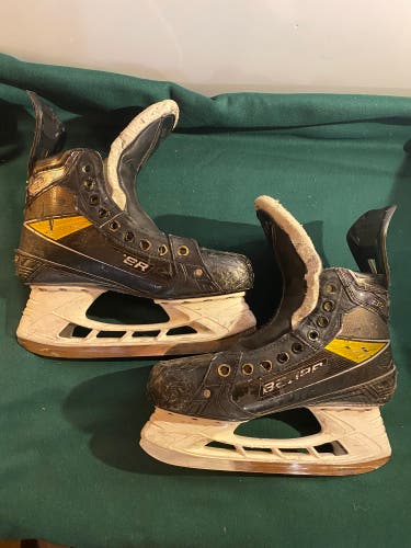 Black 2020 Bauer Supreme 3S Pro Hockey Skates size 6.5 (Used)