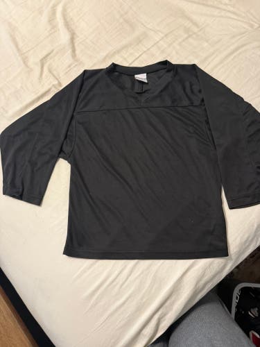 Black Small / Medium Kids Unisex Jersey (Used)