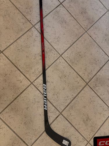 Junior Bauer Vapor X4 Left Hand Hockey Stick P92 50 Flex (New)