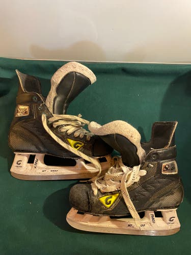 Black Graf Supra G3 Hockey Skates Adult size 7 (Used)