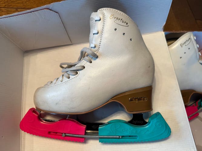 EDEA Overture Figure Skates 230 Skates