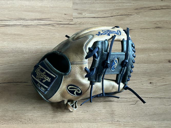 Rawlings Heart of the Hide RH Infield Baseball Glove 11.5" (Used)