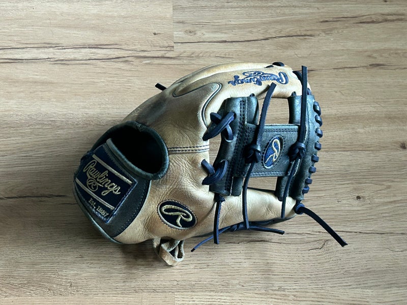 Rawlings Heart of the Hide RH Infield Baseball Glove 11.5" (Used)