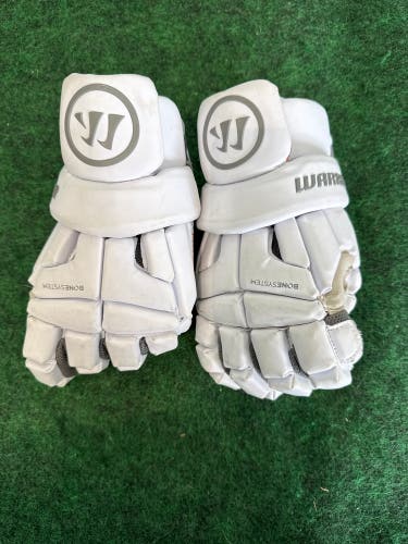 White Warrior Burn Lacrosse Gloves (Used)