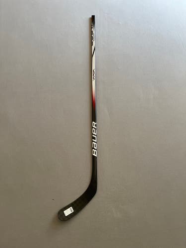 New 70 Flex P92 Senior Bauer Vapor League Right Hand Hockey Stick