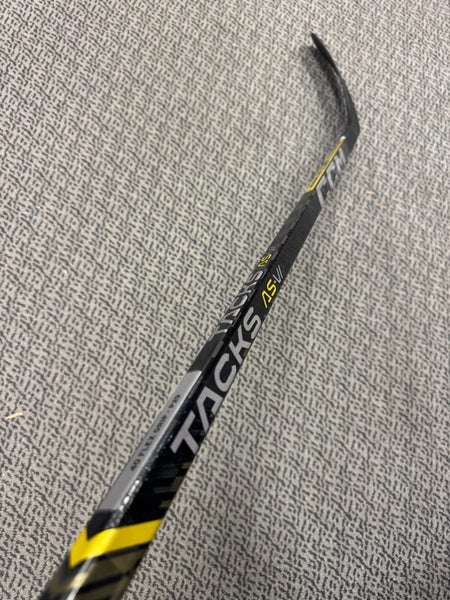 Junior CCM Tacks AS-VI Right Handed Hockey Stick P29 40 Flex (New)