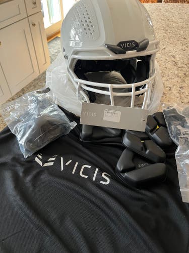 Adult Large Vicis ZERO2 Helmet (New)