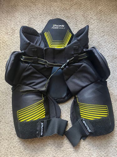 Small CCM Tacks 7092 Girdle (Used)