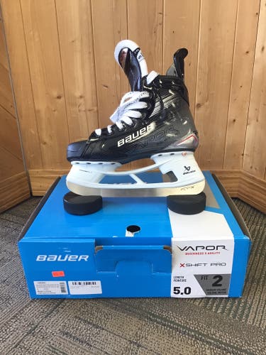 Bauer S23 Vapor Shift Pro (SMU) Hockey Skates Size 5 Fit 2 (New)