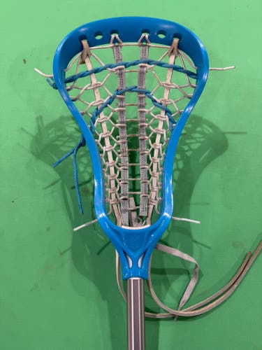 Brine Mantra Rise Head w/ Brine 6065 Shaft | Complete Women’s Lacrosse Stick