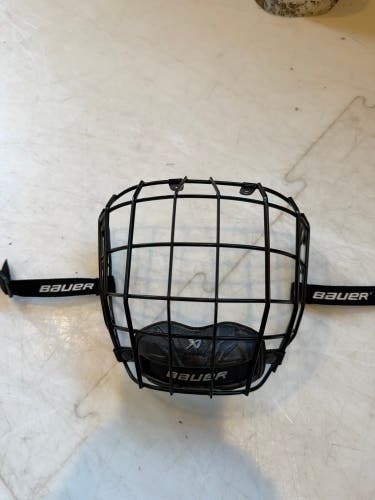 XS Bauer True Vision I Helmet (Used)