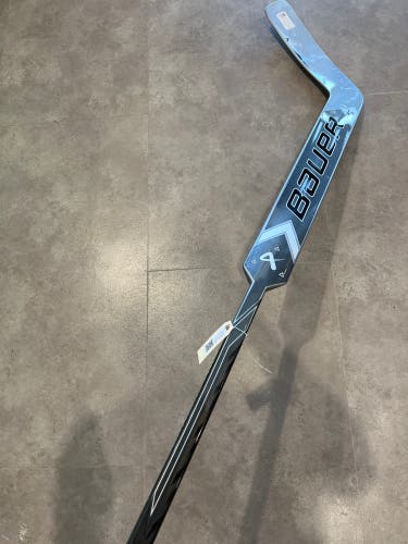 Senior Bauer Supreme M50 Pro Goalie Stick Regular 26" Paddle (Used)