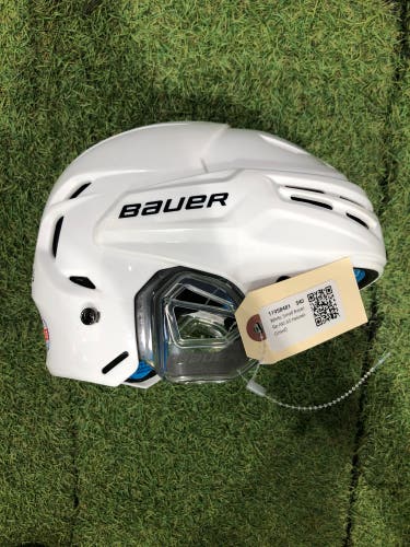 Small Bauer Re-Akt 65 Helmet (Used)