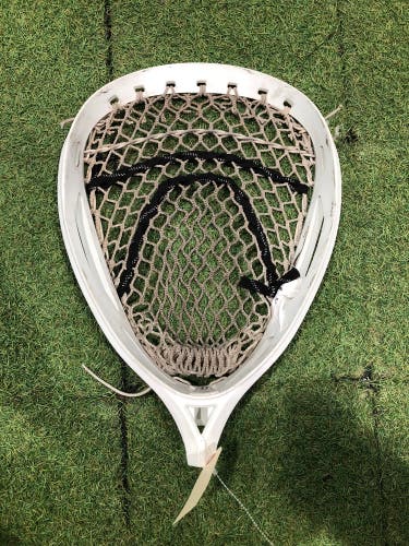 Goalie Warrior Nemesis Strung Head (Used)