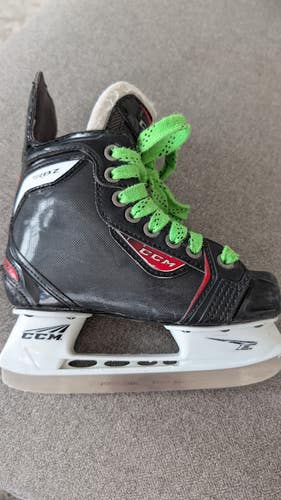 Black CCM RBZ Hockey Skates Regular Width 11.5 (Used)