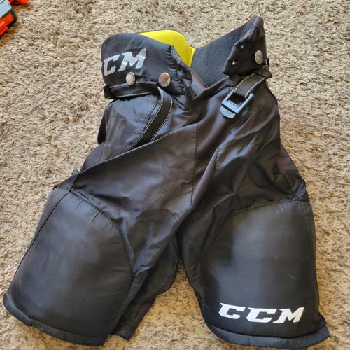 Junior Small CCM Tacks Hockey Pants (Used)