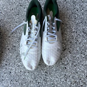 Men's Size M 11.0 (W 12.0) Under Armour Blur Low Top Molded Cleats (Used)