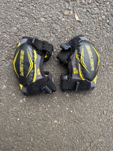 Youth Medium Bauer Supreme M3 Elbow Pads (Used)