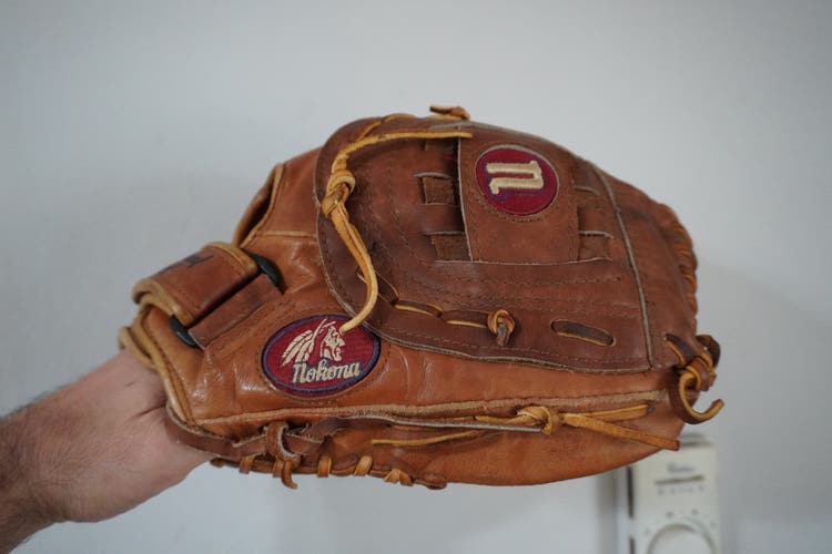 Nokona AMG 300 K CW Baseball Glove 11.5" (Used)