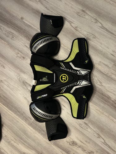 Large Senior Warrior Alpha DX Pro Shoulder Pads (Used)