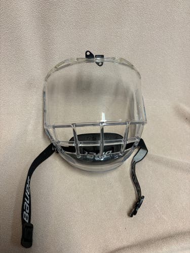Bauer 8” Shield (Used)