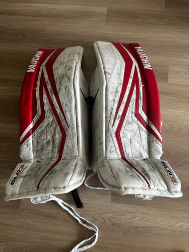 36" 2022 Vaughn SLR3 Pro Carbon Goalie Leg Pads Pro Stock (Used)