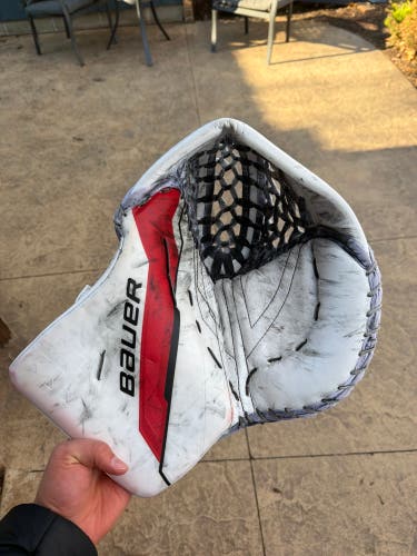 2025 Bauer Vapor Hyperlite 2 Regular Pro Stock (Used)