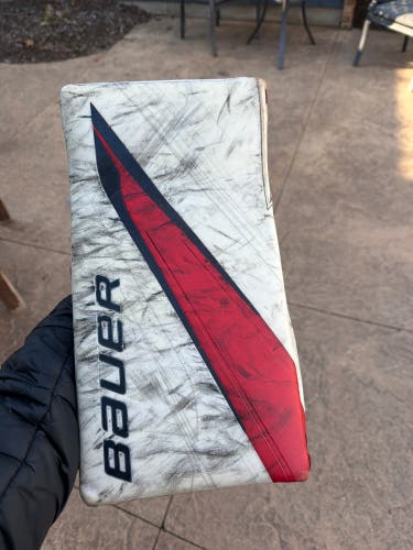 2024 Bauer Vapor Hyperlite 2 Regular Pro Stock (Used)