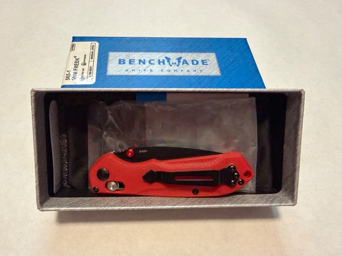 Benchmade Mini Freek pocket knife S90V (NEW)
