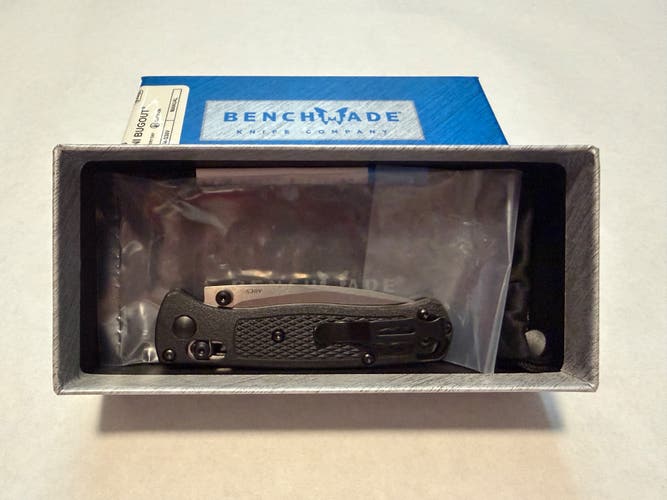 Benchmade Mini Bugout Grivory pocket knife S30V (NEW)