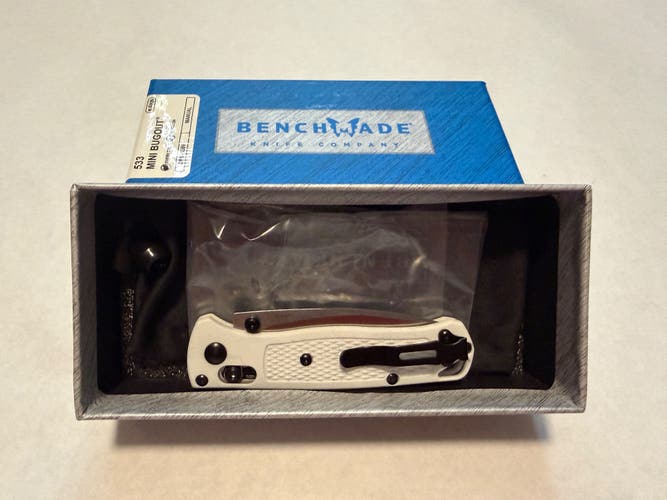 Benchmade Mini Bugout Grivory pocket knife S30V (NEW)
