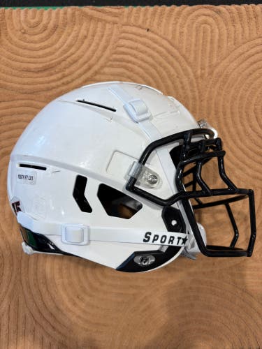 Youth Medium Schutt F7 LX1 Helmet (Used)