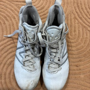 Men's New Balance Freeze 4.0 Footwear | Size 7.5 (Used)
