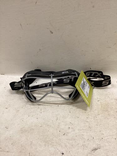 Used STX FOCUS S Lacrosse Facial Protect Black Senior 11725-S000500151