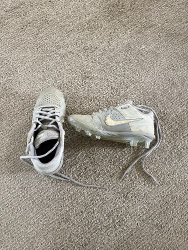 Kid's 1.5Y (Big Kids / Youth) Youth Nike (Used)