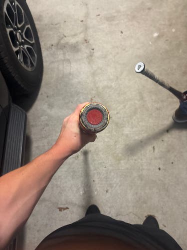 2024 Easton Hype Fire Composite USSSA Certified Bat (-5) 27 oz 32" (Used)