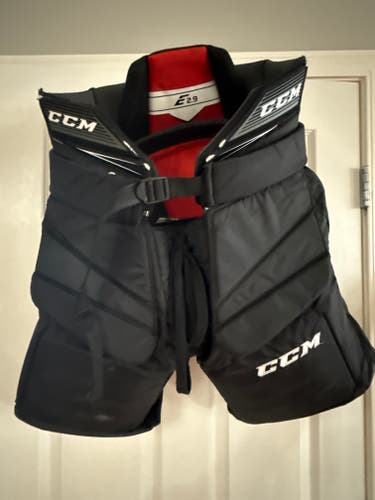 Intermediate Medium CCM E2.9 Hockey Goalie Pants (Used)