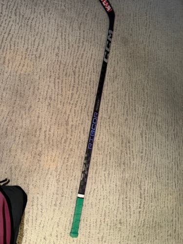 Junior CCM Ribcor Trigger 7 Pro Left Hand Hockey Stick 100 Flex Pro Stock (Used)