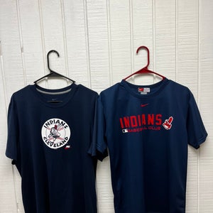 Nike Cleveland Indians Men’s Large Bundle of 2 Tees Navy Blue Dri-Fit SS Shirts