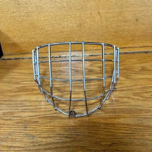 Senior Medium CCM Pro Goalie Mask (Used)