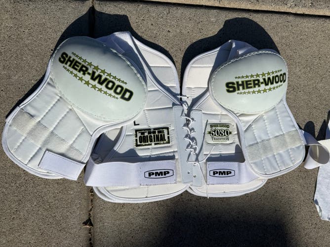 Men's Large Senior Sher-Wood 5030 HOF Shoulder Pads (Used)