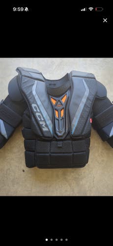 Like New Large CCM EFLEX 6 Goalie Chest Protector
