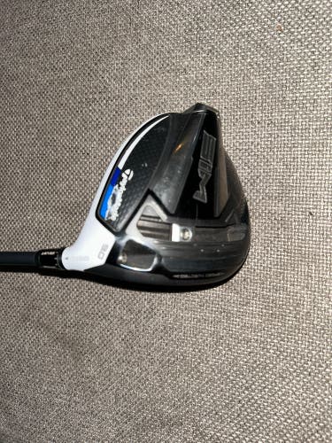 Men's 2020 TaylorMade SIM Right Handed Driver Stiff Flex 9 Loft (Used)