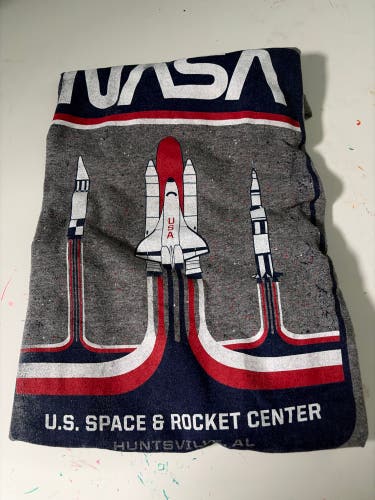 NASA U.S. Space and Rocket Center Gray Small Adult Shirt (New No Tags)